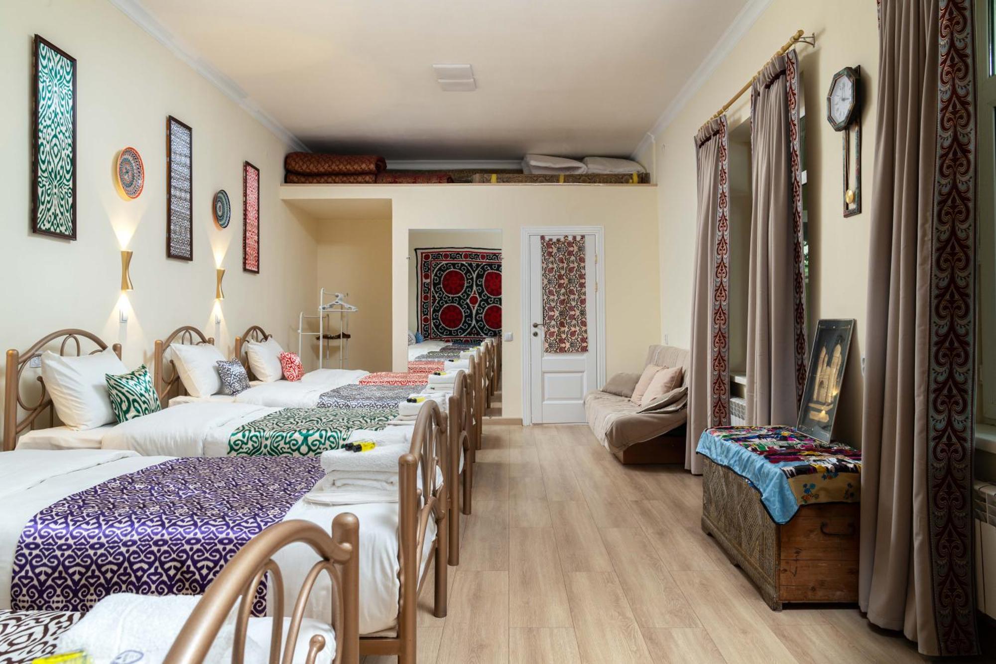 Green Yard Boutique Guesthouse Tasjkent Eksteriør bilde